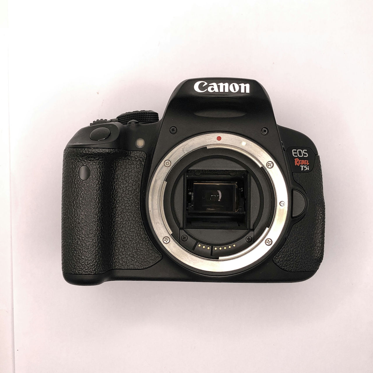 Canon EOS Rebel T5i (Solo cuerpo usada)